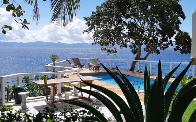 Coral Canyon Romblon - Hostel