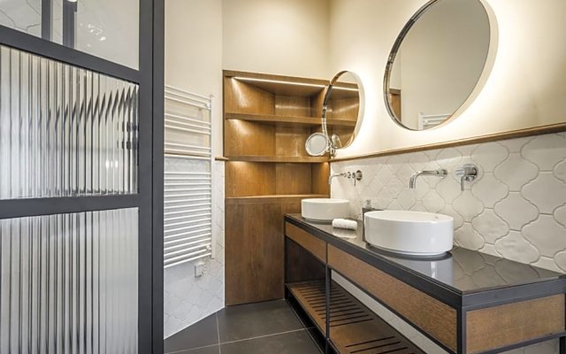 Budapest Eye Boutique Suites by BQA