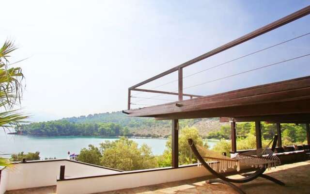 Vhillas Private Luxury Villa Leo