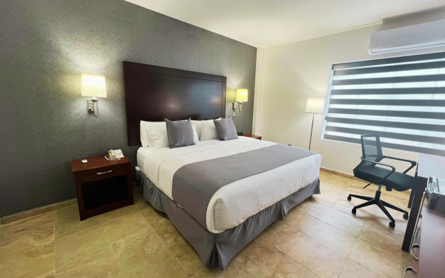 La Quinta by Wyndham Reynosa