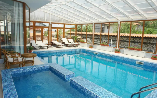 Elegant Hotel