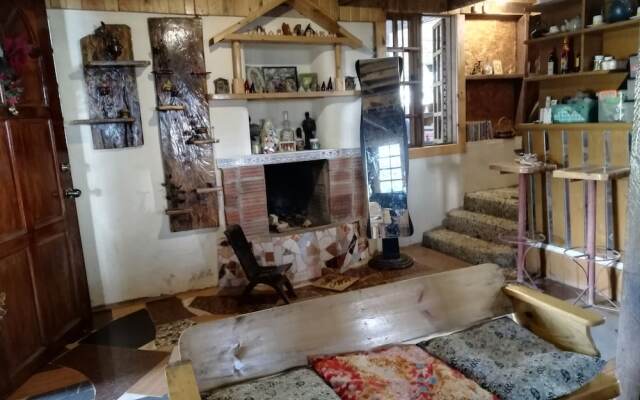 Tribuhaus Backpackers Inn