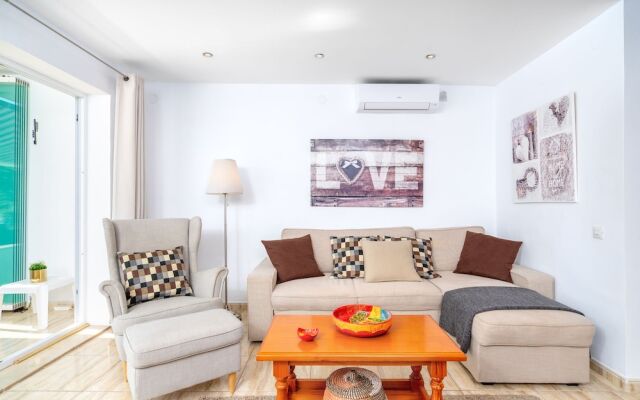 Wonderful Apartment in Ground Plan Ref 94