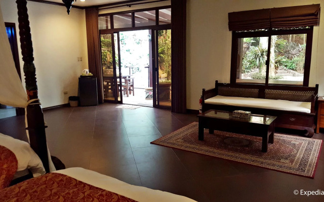 Cintai - Coritos Garden Hotel