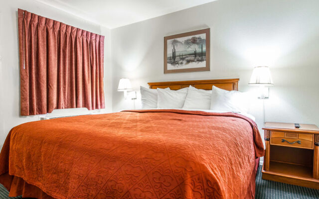 QUALITY INN &amp; SUITES MESA