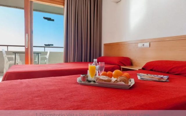 Apartamentos La Era Park