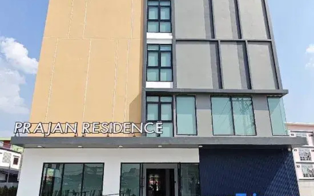 Prajan Residence