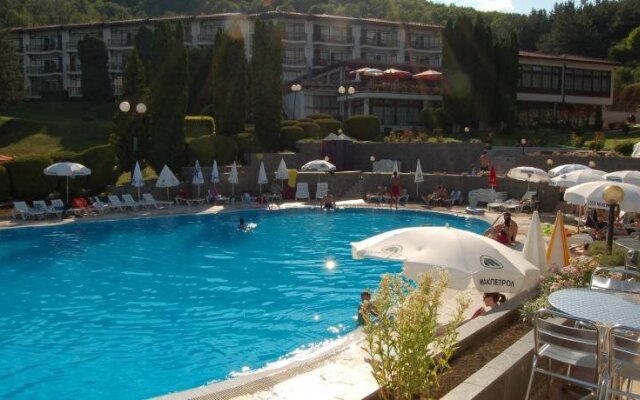 Hotel Makpetrol Struga