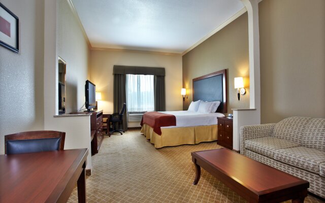 Holiday Inn Express & Suites Deer Park by IHG