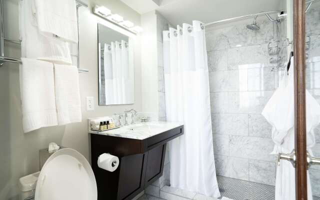 The Esquire Hotel Downtown Gastonia, an Ascend Collection Hotel