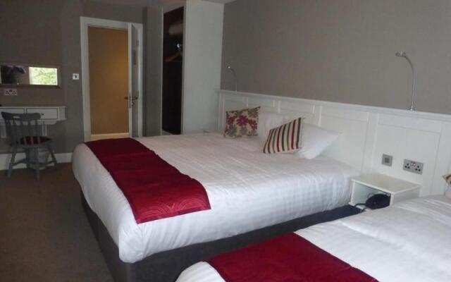 Ryan's Hotel