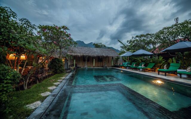 Man's Cottages and Spa