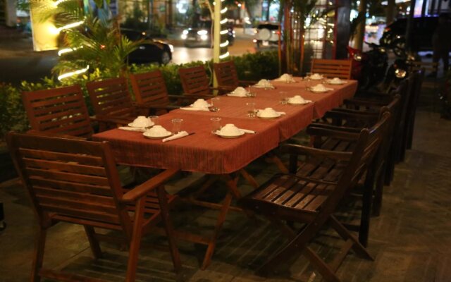Sunshine Beach Resort
