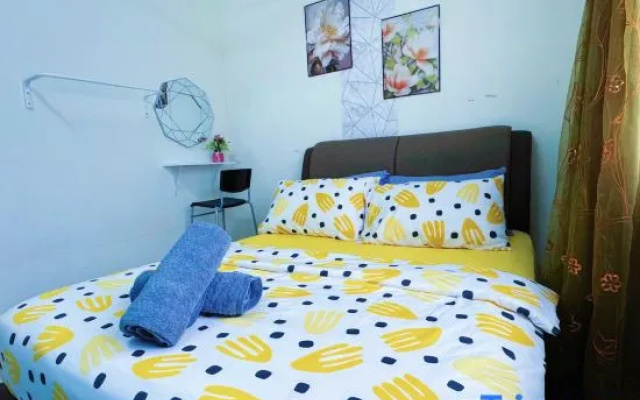 Sri Ixora Kajang | Spacious 3BR w/ Full A/C – Guest Rooms – Kajang