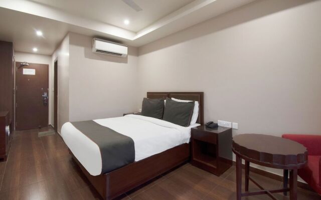 Collection O 132 New Aatish Market