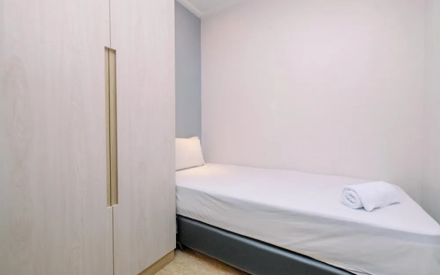 Elegant And Comfy 2Br At Menteng Park Apartment