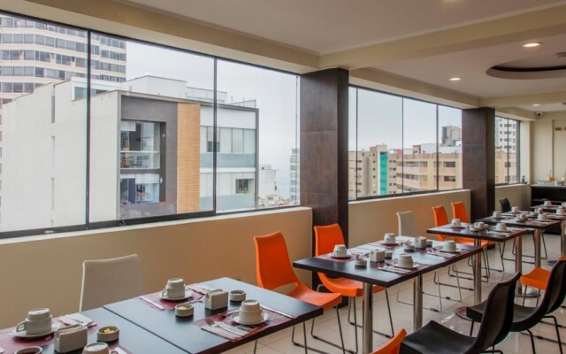 Hotel Ferre Miraflores