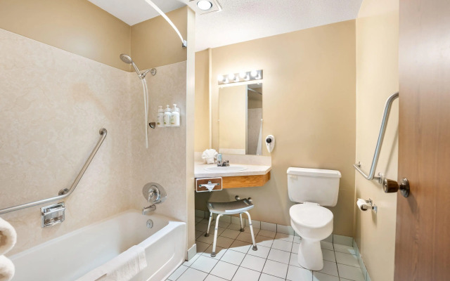 Days Inn by Wyndham Nanaimo