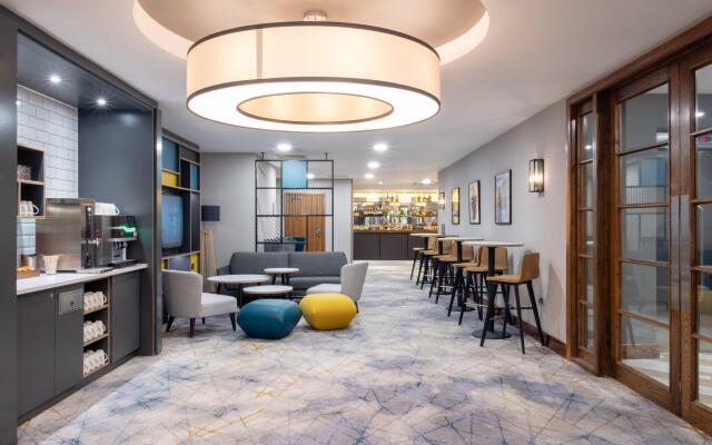 Holiday Inn Stevenage by IHG