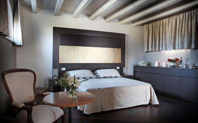 Villa Teodora in Toscolano-maderno