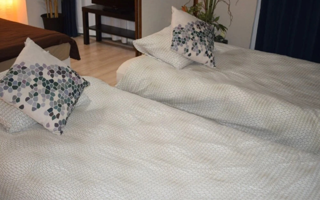 Studio - MinamiSenba 401