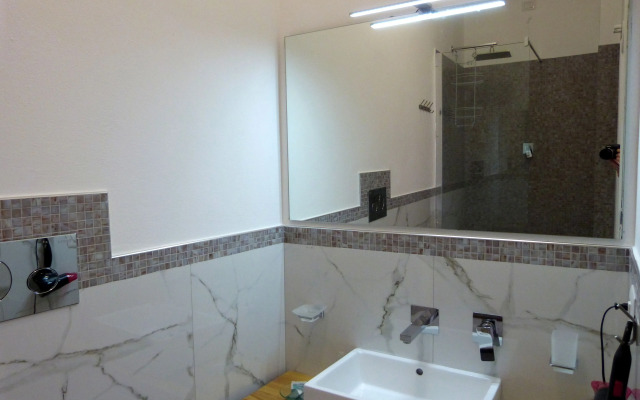 Clelia's Boutique Rooms & Suites