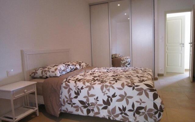 Appartement Cavalaire-sur-Mer, 2 pièces, 4 personnes - FR-1-100-126