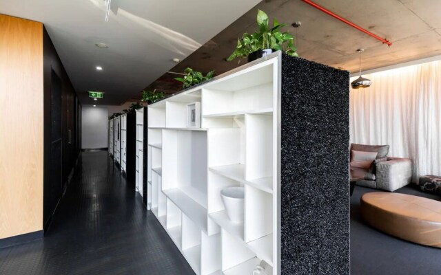 Modern Studio in Heart of Lively Chapel Street