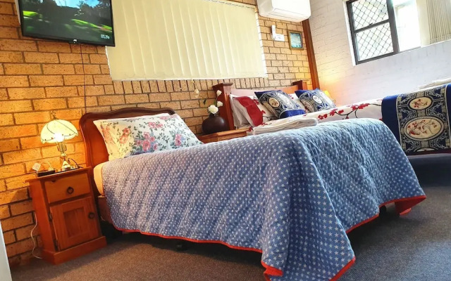Gowrie Agapanthous - Hostel