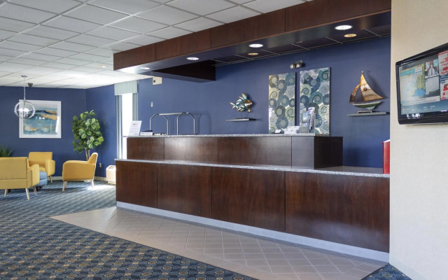 Seaport Resort & Marina