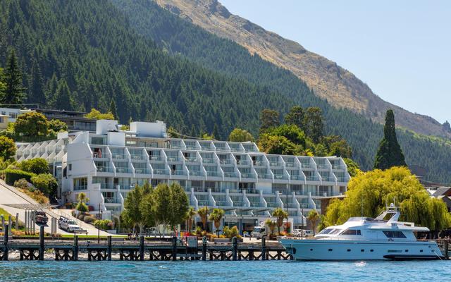 Crowne Plaza Hotel Queenstown, an IHG Hotel