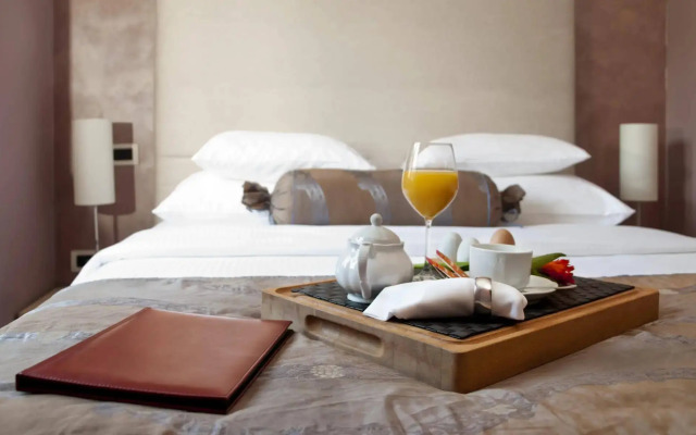 Hotel The Pearl By DLS Hotels