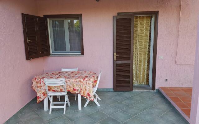 San Teodoro Suaredda Apartments