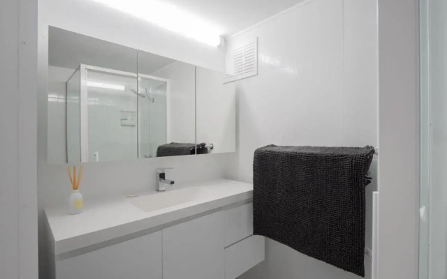 Chiswell Place Unit 7, 31 Warne Tce