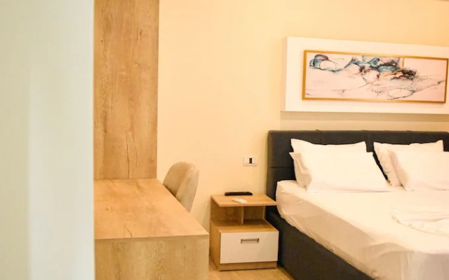 Hotel Delmar