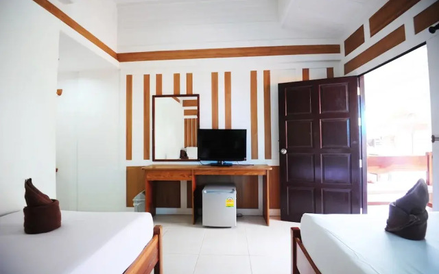 Phi Phi Twin Palms Bungalows