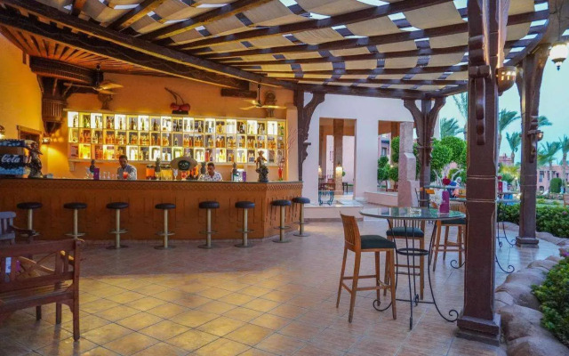 Charmillion Sea Life Resort