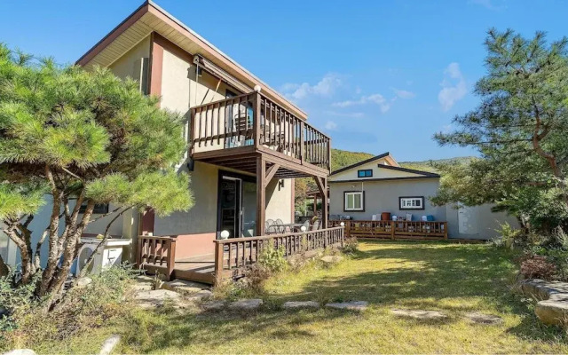 Haneulbit Private Pool Villa, Gyeongju