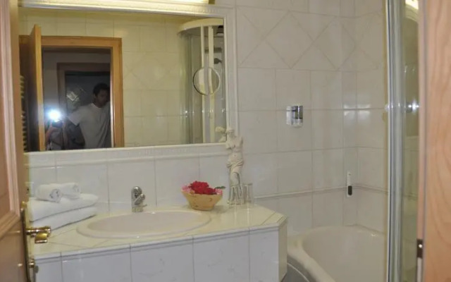 Hotel Victoria Garni