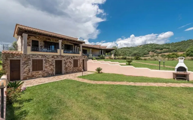 Relaxing Holiday Home Near La Caletta Beaches