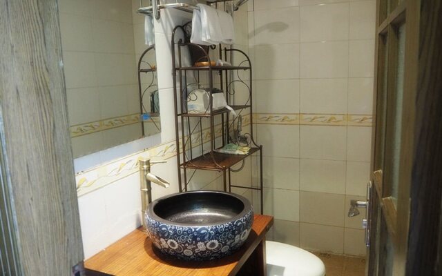 Lutuo Hostel Jinqiao