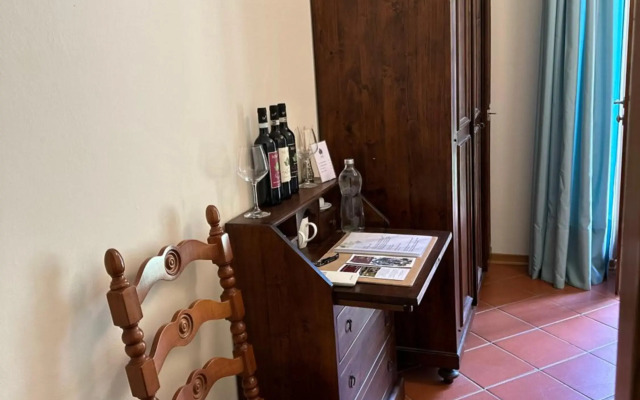 The Grapevine by MANVI