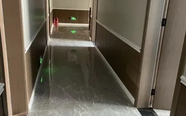 Guanyun Hongyuan Express Hotel