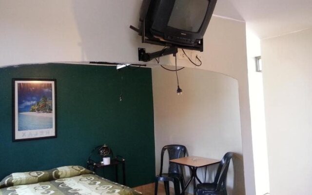 Hostal La Familia