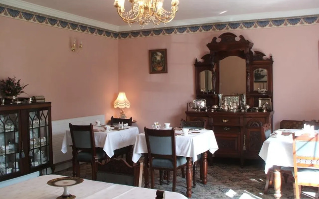 Grove Farm House B&B