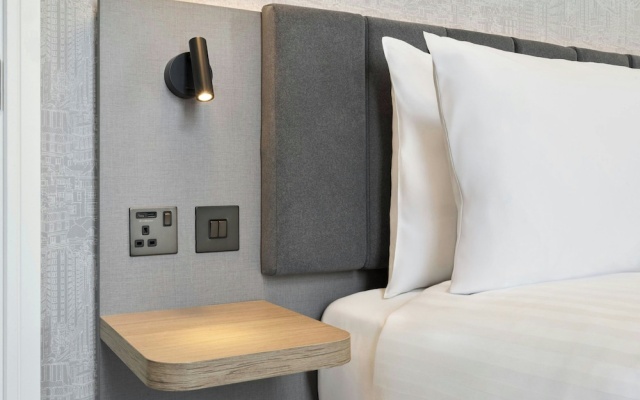 Four Points Flex By Sheraton London Victoria