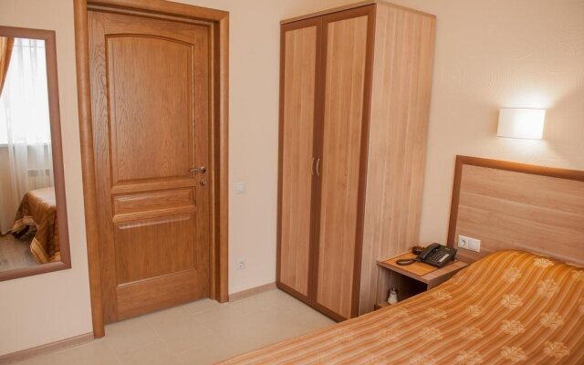 VIP House Hotel on Solnechnaya