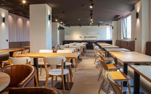 Vertice Roomspace Madrid