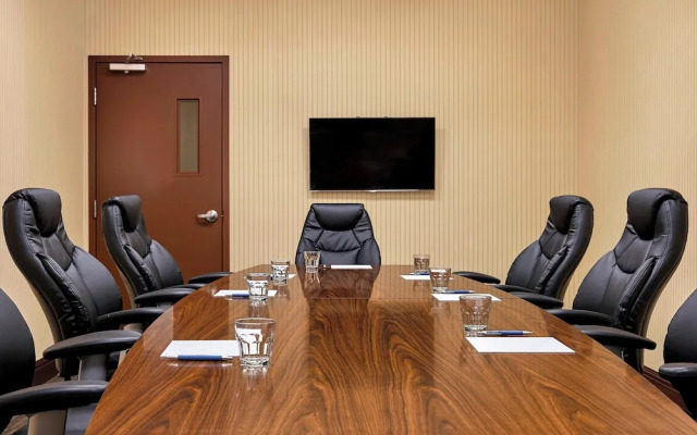 Four Points By Sheraton Regina