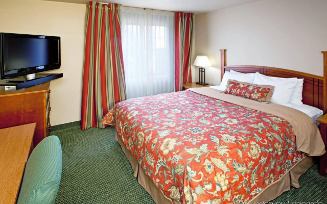 Staybridge Suites Cincinnati North by IHG